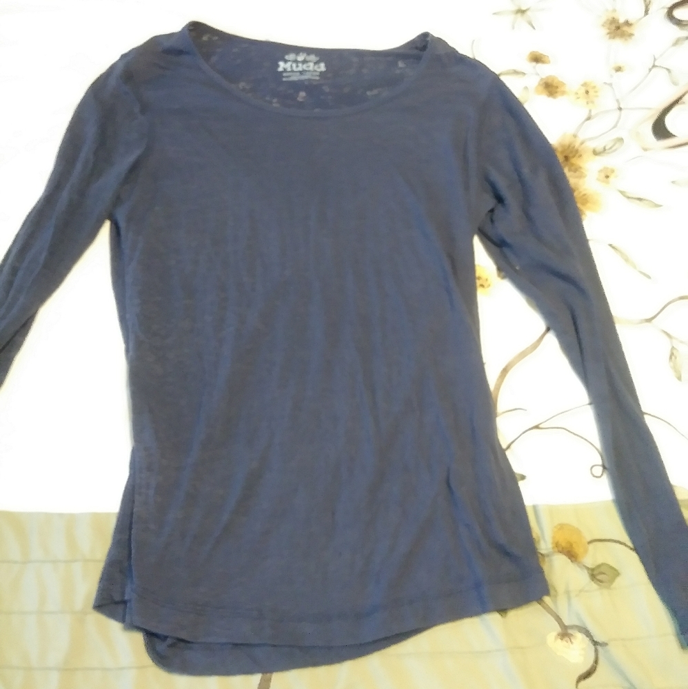 Long sleeve tee